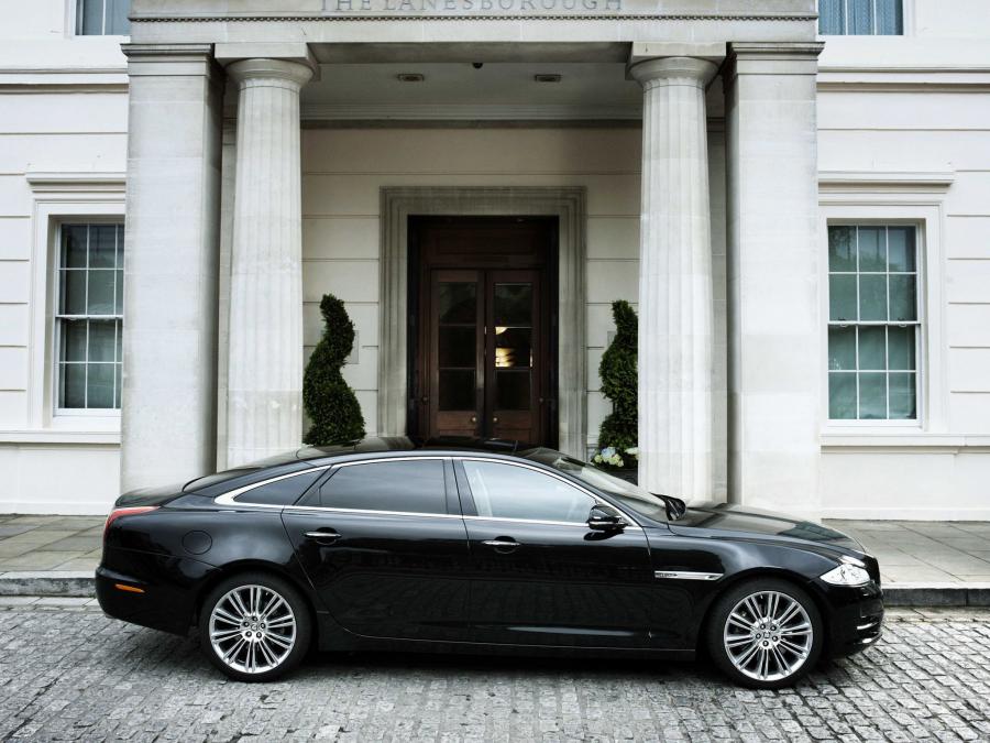  Jaguar XJL 2010 года  (UK) (фото 4 из 31)
